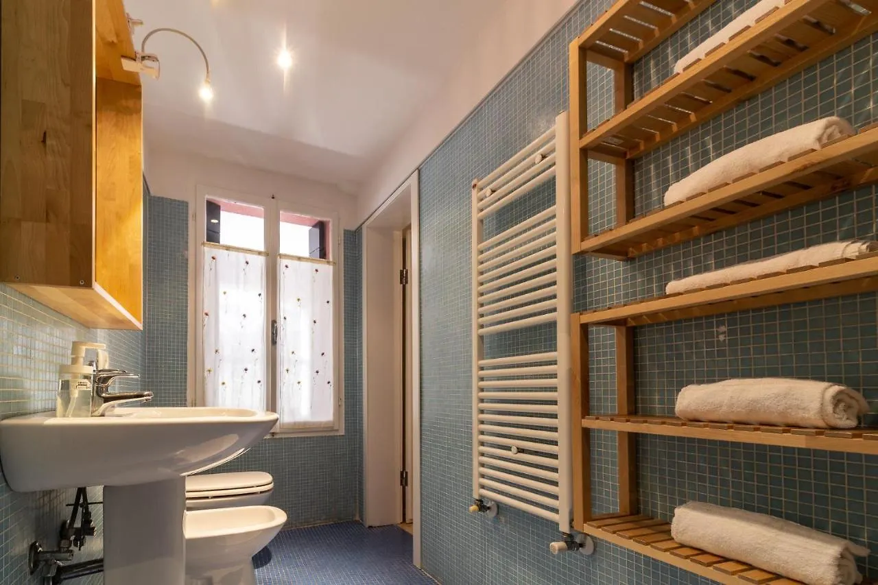 Veneziacentopercento Campaniel Apartment 0*, ונציה איטליה